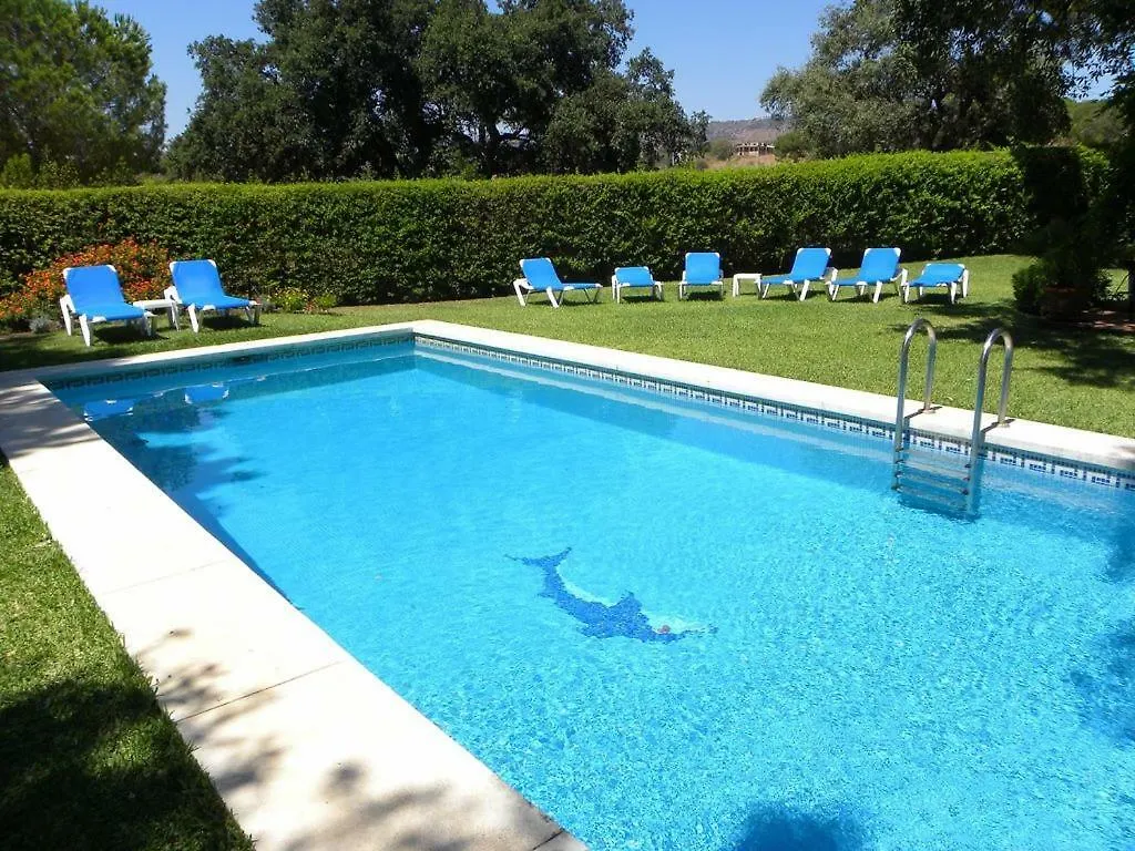 Villa With Private Pool And Garden In מארבלה