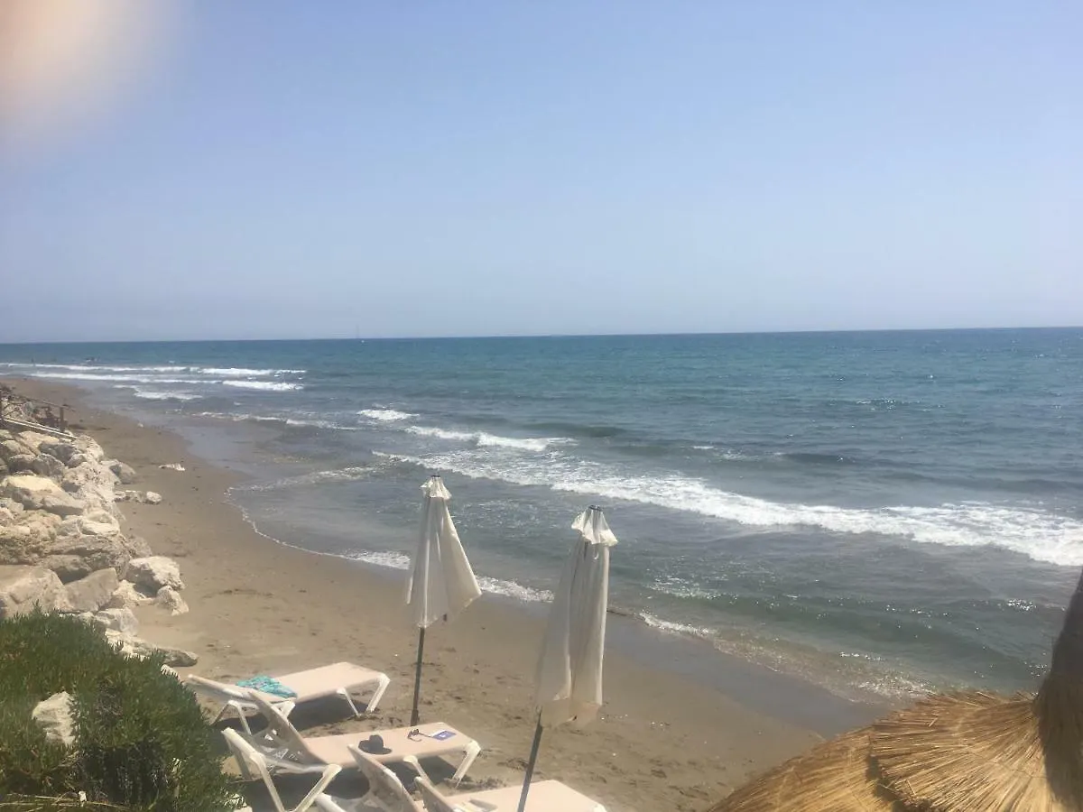 Villa With Private Pool And Garden In מארבלה ספרד