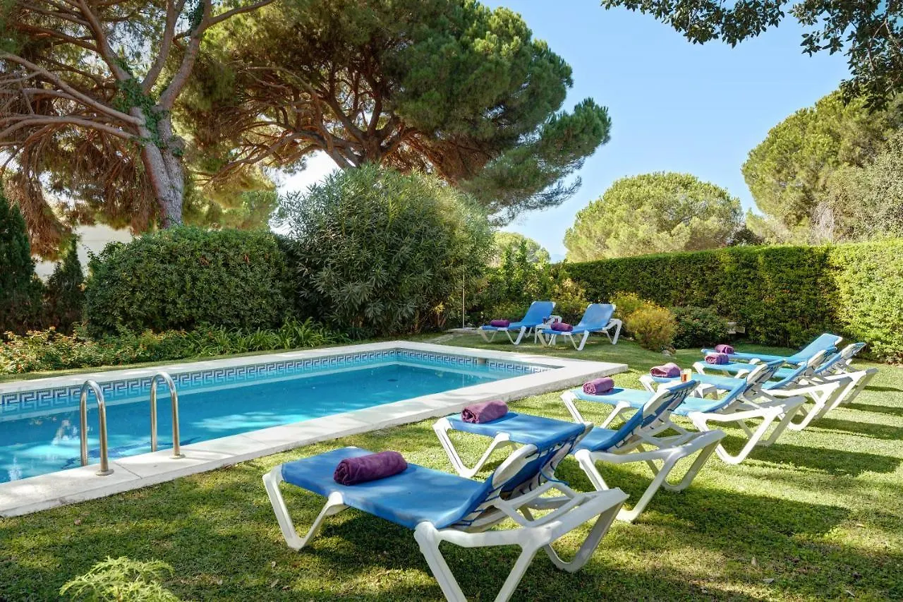 Villa With Private Pool And Garden In מארבלה
