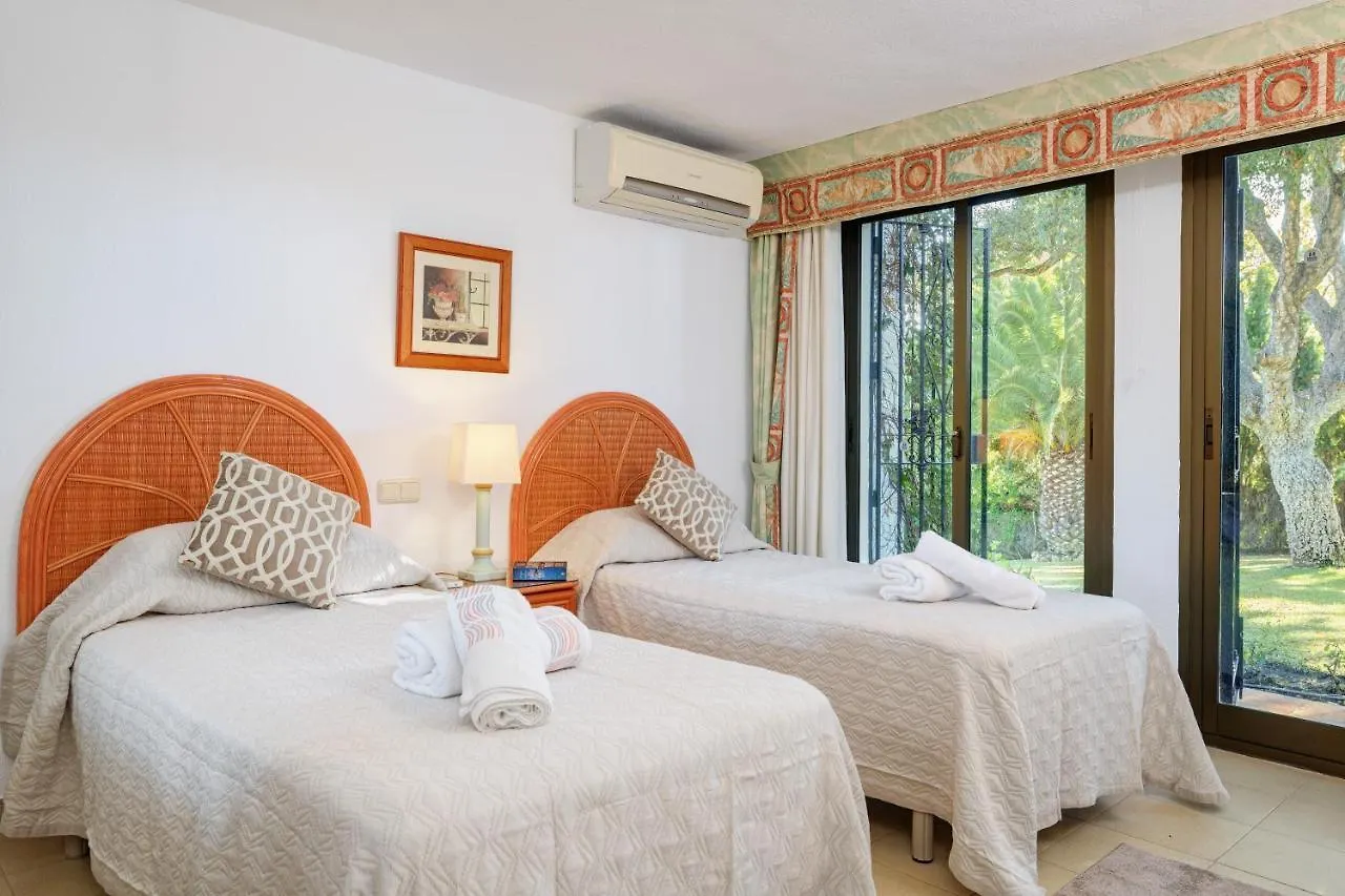 Villa With Private Pool And Garden In מארבלה 0*,  ספרד